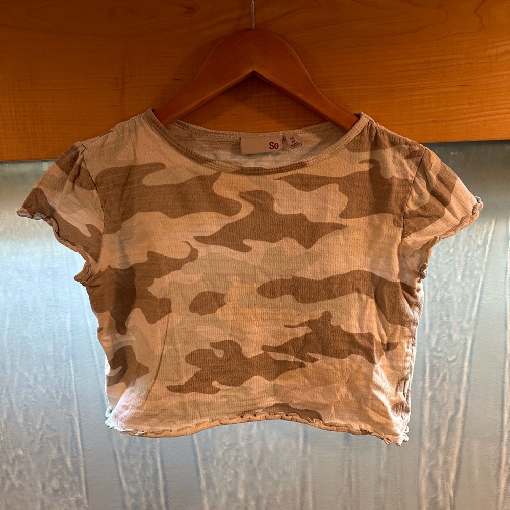Camo crop top